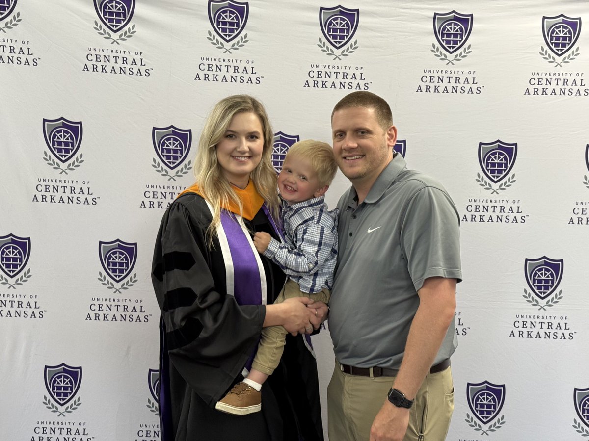 Josh Ferrell tweet media