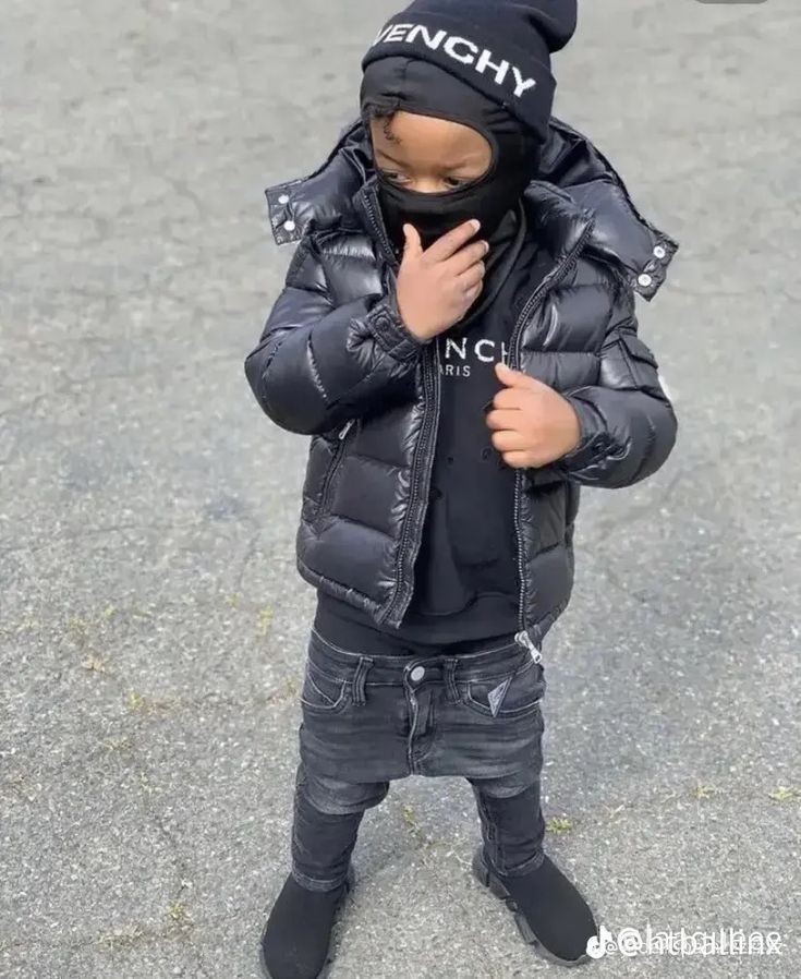 Même si tu me déteste je vais qu'en même réussi ma vie Oklm
Dieu n'es pas ton Oncle 😎