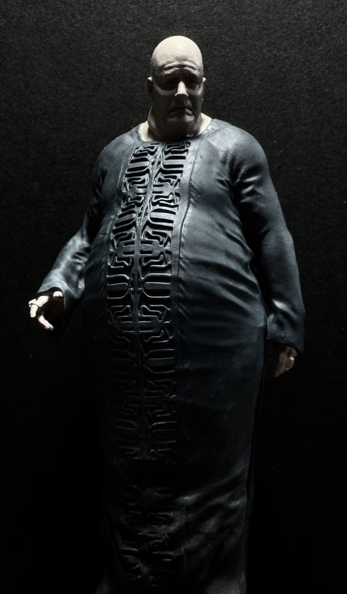 aniu2's tweet image. 告知忘れてた・・・。
ホビージャパン今月号でハルコンネンオーニソプターの作例を担当しました。
とても良いキットで、コクピットまわりを少し改造しただけで塗りに集中しました。ぜひ誌面にてご覧下さい！
※ハルコンネン男爵は掲載されてません。
 
#Dune
#MengModel
#ホビージャパン