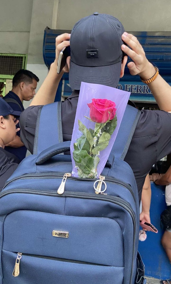 Gen. Worm tweet media