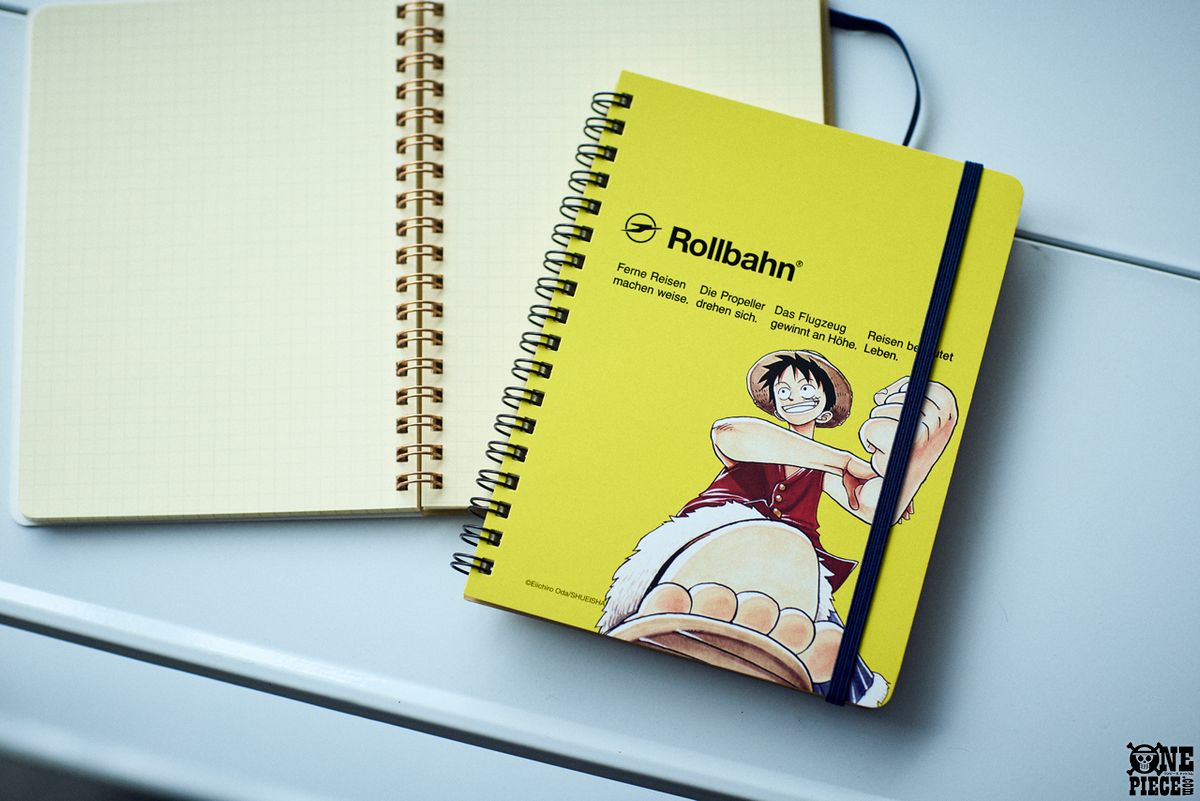 JUMP SHOPが贈る新しい
ライフスタイルブランド
「RofJ BY JUMP SHOP」新商品

ルフィがデザインされた
「Rollbahn」との
コラボノートが発売中！
#ONEPIECE

▼詳細はこちら
one-piece.com/news/72323/ind…
