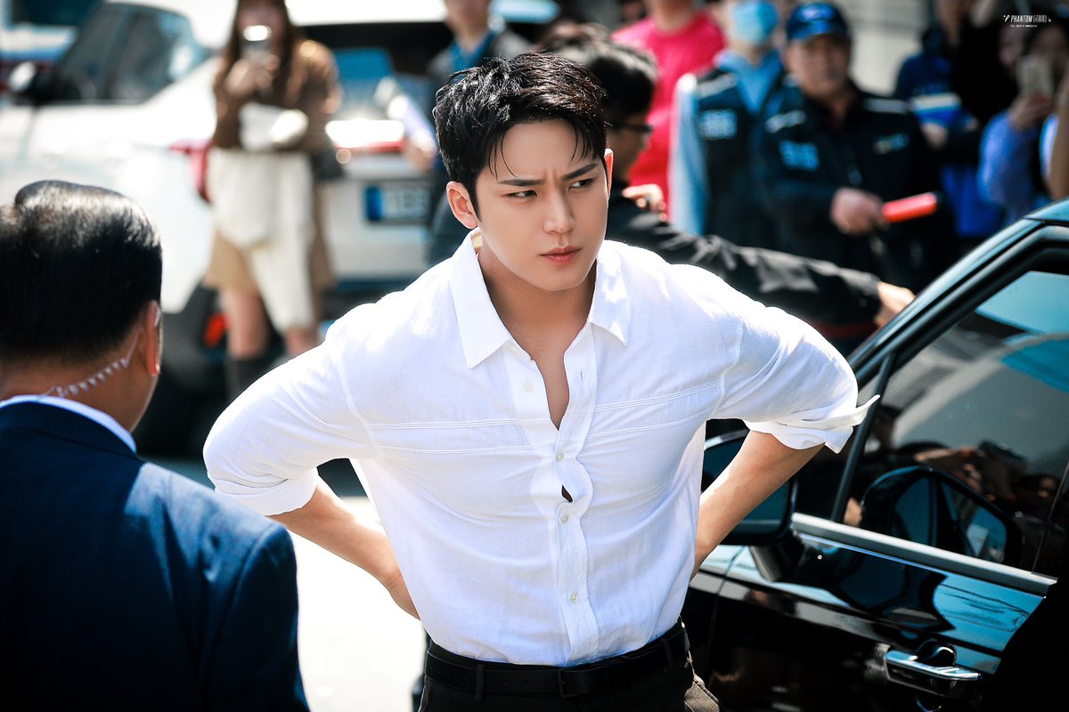 ph970406's tweet image. 250502 스니커즈 행사

🍫🤍 ㅠㅠㅠㅠㅠㅠ

#민규  #MINGYU #세븐틴 #SEVENTEEN