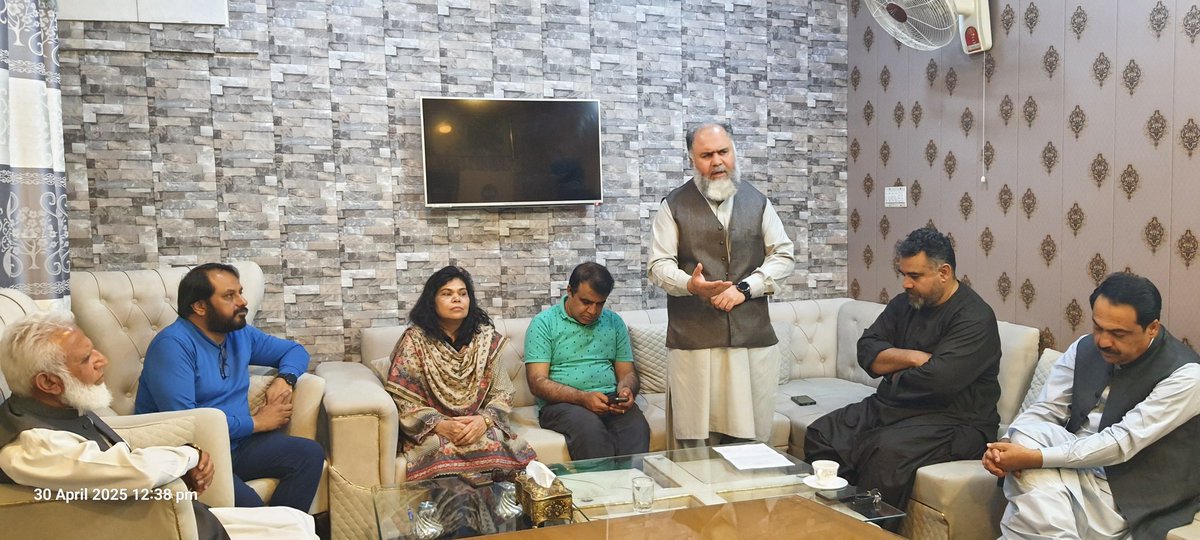 Aurat Foundation Resident Coordinator Mr. Allauddin Khilji delivering speech after receiving EVAW&amp;G Balochistan Secretariat.
<a href="/AllauddinKhil14/">Allauddin Khilji  (علائوالدین خلجی)</a>