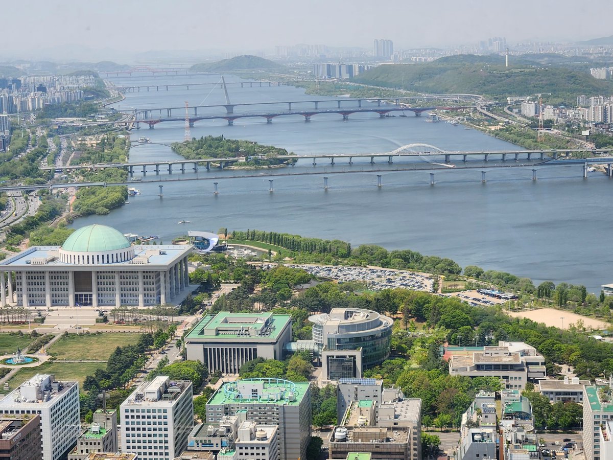 요즘 근황~

결론적으로 동분서주 중입니다. ㅎㅎ

트친분들 변화가 심한 날씨에 건강 잘 챙기세요.~