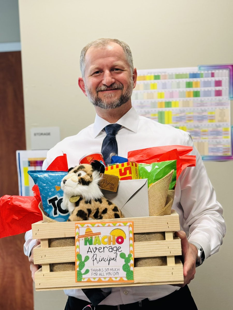 Norma L. Pérez (@nlperez3) on Twitter photo Happy #NationalPrincipalDay to <a href="/Ian_Olmstead/">Ian Olmstead</a> of <a href="/Almeda_Elem/">Almeda Elementary</a>! 🐾 Your inspiring leadership, genuine care, and unwavering dedication make a lasting impact every day. 😊 Thank you for being the heart of our school! 📚 💙🙌 Happy #NationalPrincipalDay to <a href="/Ian_Olmstead/">Ian Olmstead</a> of <a href="/Almeda_Elem/">Almeda Elementary</a>! 🐾 Your inspiring leadership, genuine care, and unwavering dedication make a lasting impact every day. 😊 Thank you for being the heart of our school! 📚 💙🙌
