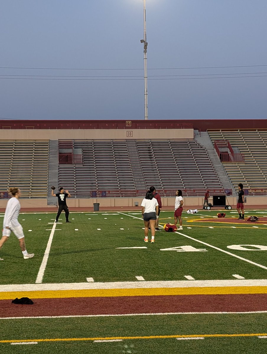 Trey Wallace (@treywallaceqb) on Twitter photo Thank you <a href="/SacCityFB/">Sac City Football</a> for having me out at your Underclassman day🏈 <a href="/CoachDolliver/">JP Dolliver</a> <a href="/tamez209/">Chris Tamez, CSCS</a> <a href="/chslancerfb/">Cordova High Lancer Football</a> #quarterback #football #workhard Thank you <a href="/SacCityFB/">Sac City Football</a> for having me out at your Underclassman day🏈 <a href="/CoachDolliver/">JP Dolliver</a> <a href="/tamez209/">Chris Tamez, CSCS</a> <a href="/chslancerfb/">Cordova High Lancer Football</a> #quarterback #football #workhard