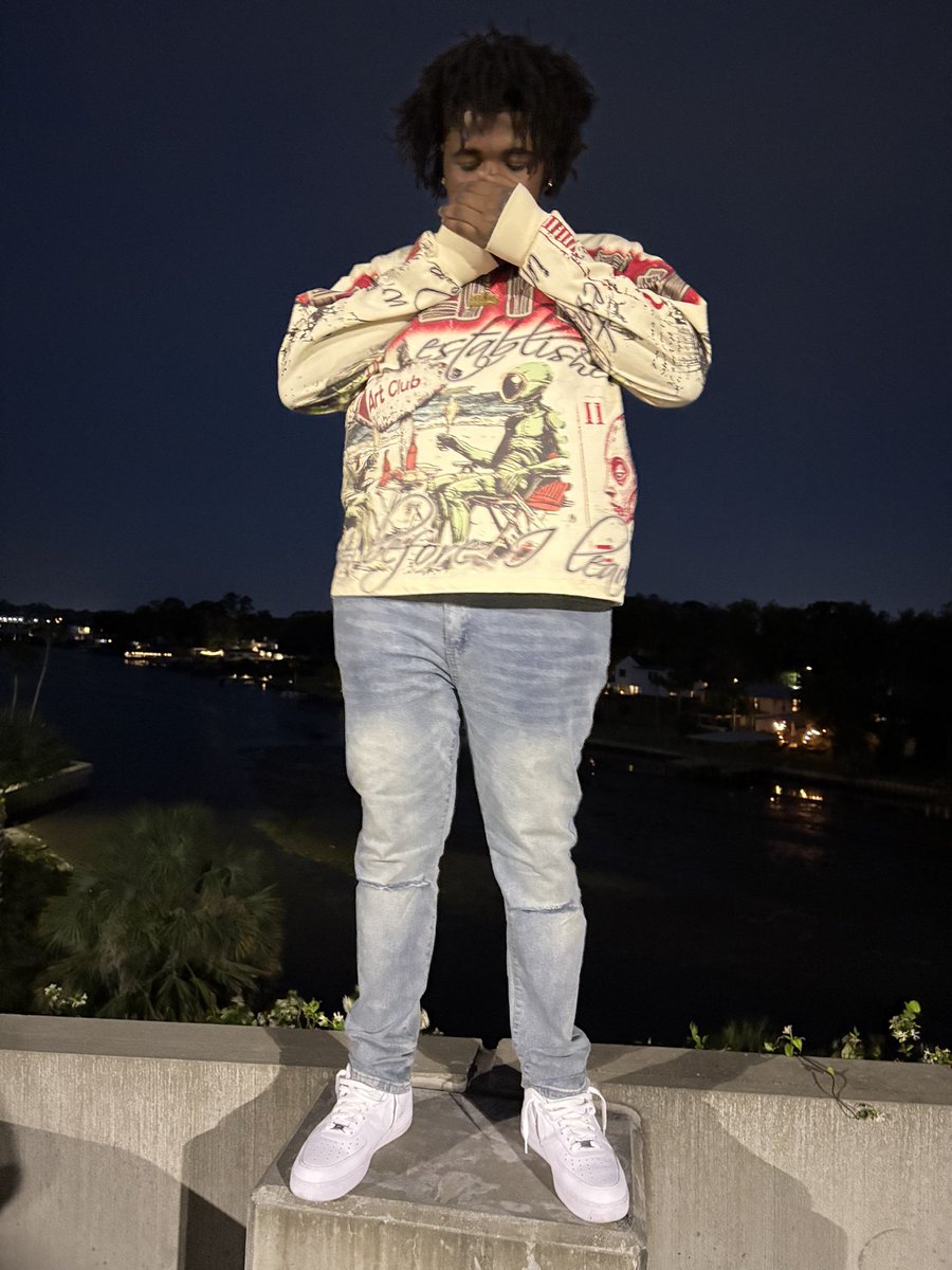 smok3real's tweet photo. woke up wit it on my mind https://t.co/x99Y29oHs2