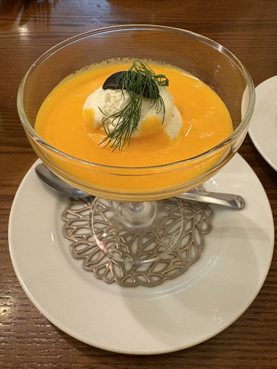 oshabuta_tdnm's tweet photo. やっぱり津田沼でビストロと言えば
安定の
#dula
久々に
キャベツのローストをメインで
レモンサワー飲んだけけど
美味しかった♡
友達も喜んでた!!
みんなも行ってみてね^_^
本日のブタめん🐽
あゆむ
てつ
のり
ふみや
かなと
ヘルプ
いっせー
以上だよ♡ https://t.co/7QLwkLxYUY