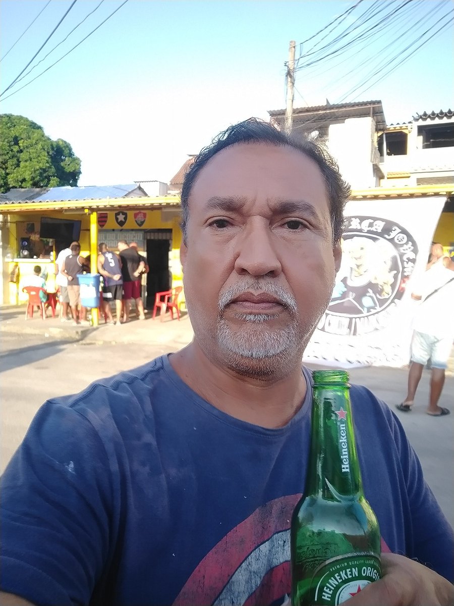 indiofjv1969's tweet photo. @forcajovem70 ◤✠◢ O.Cruz 👊🏾 MAD.
Aqui, irmão defende irmão e todos a FAMÍLIA!.
A nossa parte foi feita — como sempre.
@4FamiliaOficial
#OPExVAS
#CopaDoBrasil2025
#VascoDaGama
#TRADIÇÃO
#FJV1970💢 https://t.co/AocDNCjpN9