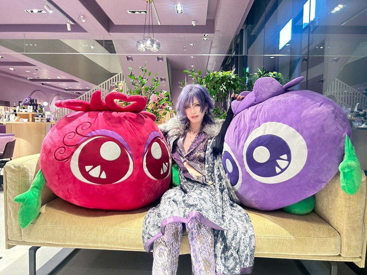 ビッグなブルーベリー（物理）なお客さま。 “0.1gの誤算” 河村友雪さん