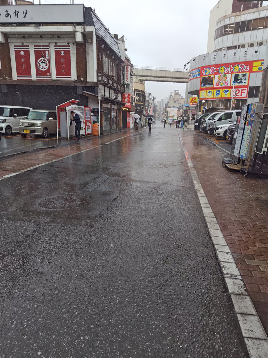 体調何とか復活✊
気合い入れて千葉ついたら土砂降りでびちゃびちゃ🥹
ご予約の皆様も気を付けてお越し下さい🥺ドライヤー持ってきたので必要な方はお申し付けください🍃