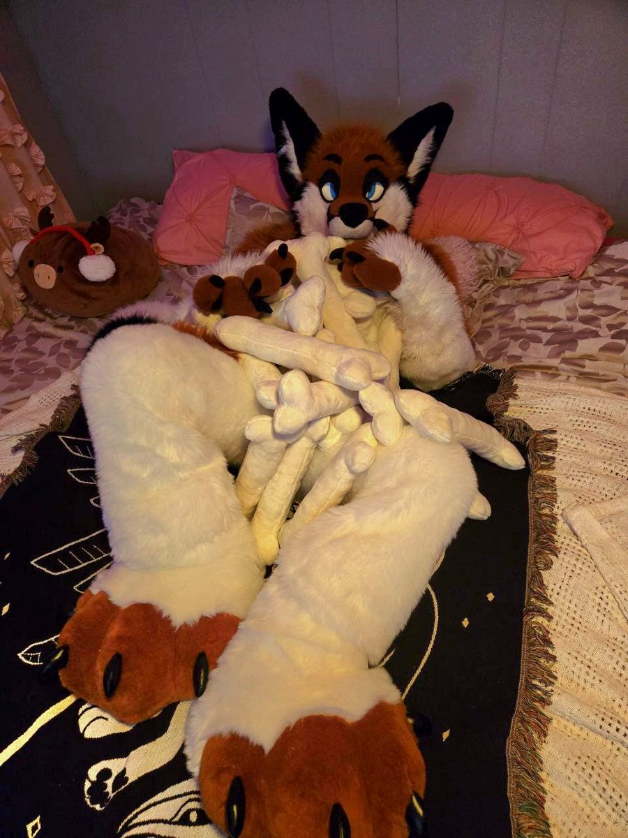 My ADD got the better of me and I made 25 bones.  I think im gonna start selling them for around $15 a piece