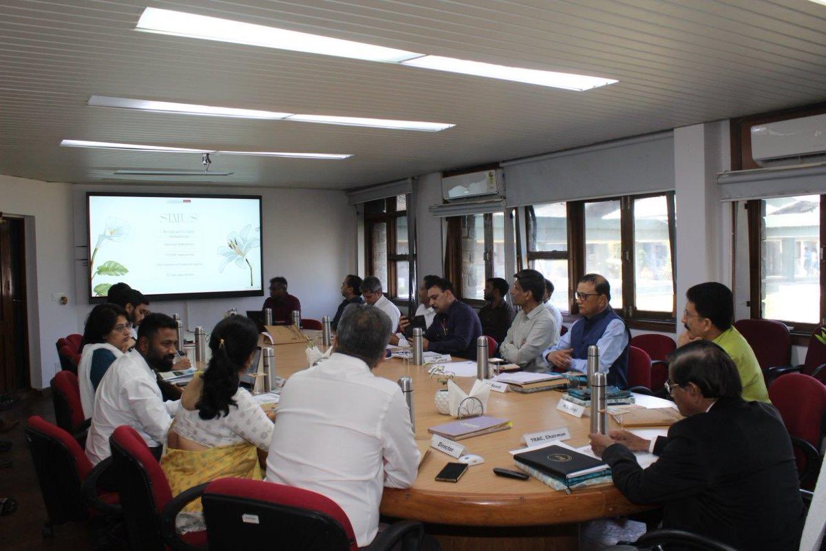 wii_india's tweet image. Great beginnings often lead to excellent outcomes.
On April 4, 2025, Sh Rajesh Gopal, Chairman, Training, Research, and Academic Council of @wii_india, launched the Institute&apos;s protected area-centric virtual herbarium herbarium.wii.gov.in.  Recognising importance of this…