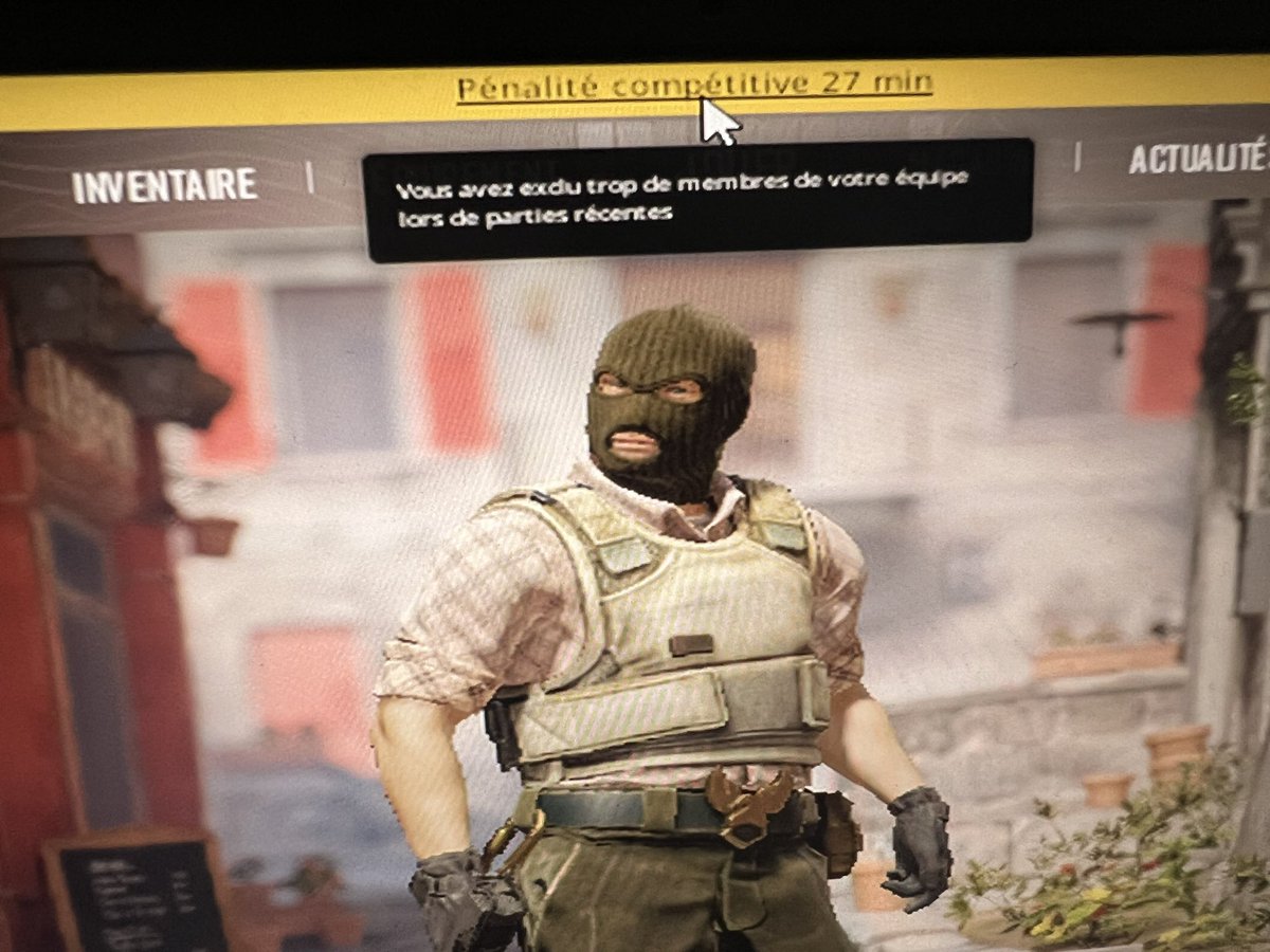 Merci <a href="/valvesoftware/">Valve</a> <a href="/CounterStrike/">CS2</a>, on kick les cheater et on se prends un ban pour l’avoir fait #CS2