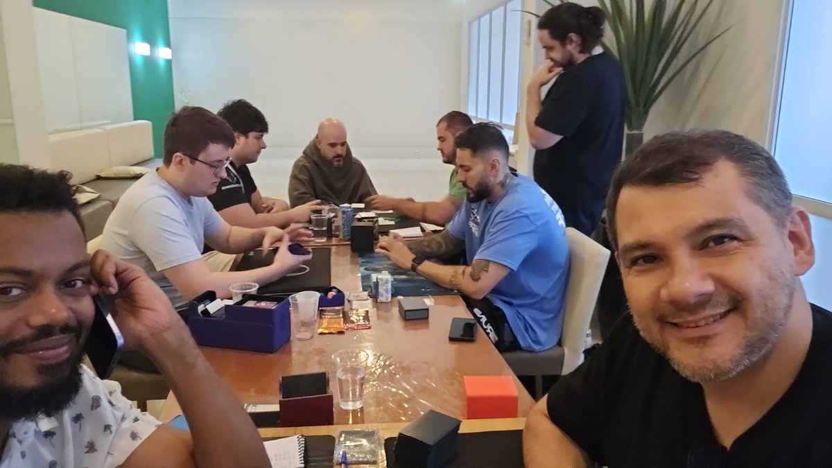 dehloco's tweet photo. The nave, a vontade, jogando um magic desde ontem a tarde… 🔥🐀⚡️
#theworkisdone https://t.co/Yzk0mX0wLC