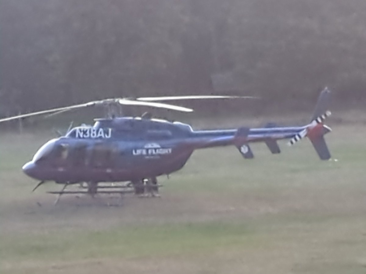 DolioJ's tweet image. Life Flight landed on our Helipad tonight to meet an ambulance.

#WildernessLiving