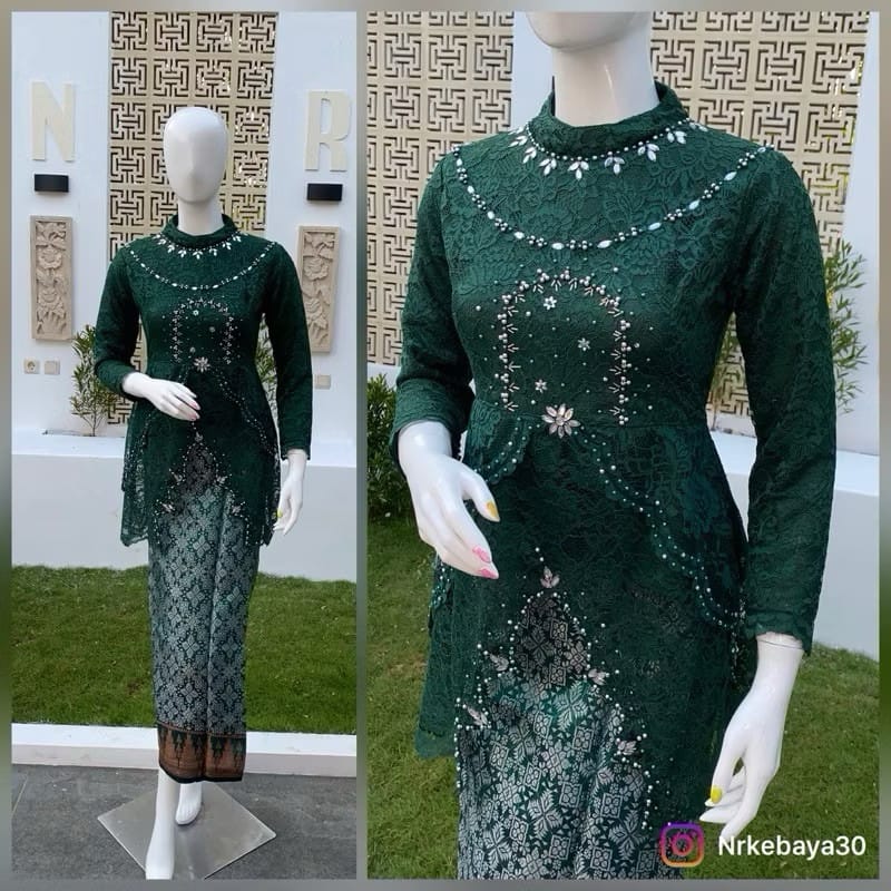 omyayunaja's tweet photo. New Kebaya Aqila Kebaya Terbaru Kebaya wisuda
#DebutAlbumRonyParulian suara pekerja damai Jumat Melani

https://t.co/7DvR09FQdB https://t.co/5pxcMdvODk