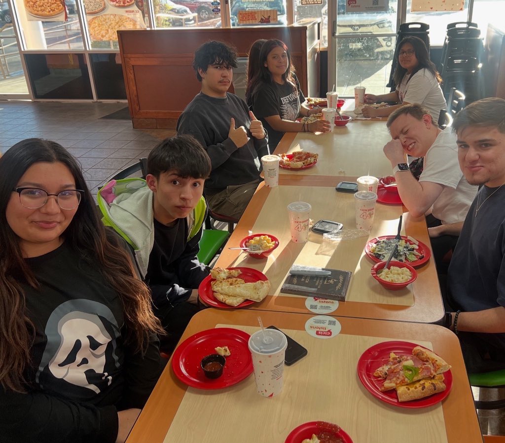 Pizza &amp; signing party with the crew‼️😊🍕 #GoKnights