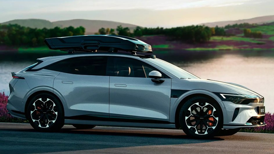 RentCarUAE's tweet photo. 🚗 Meet the Zeekr 007 GT (2025)
An electric sedan with 645 hp, 0–100 km/h in 2.84s, and up to 660 km range.
Luxury meets performance ⚡️
China’s answer to the Model S Plaid?
#EV #Zeekr007GT #ElectricCar #AutoNews #EVPerformance #Zeekr
https://t.co/U4VDO3HsId https://t.co/pbA7DqHTlV