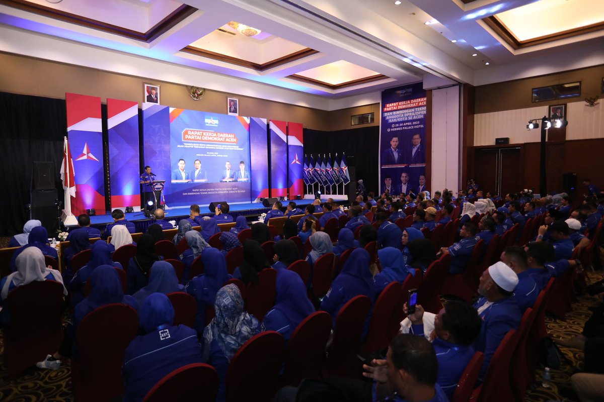 Gani_Nasution44's tweet image. 🙏🇮🇩💙#Keliling *Indonesia, Sekjen Demokrat Herman Khaeron Minta Kader Panaskan Mesin Partai Sejak Awal, Rekrut Caleg dan Saksi Sedini Mungkin*✍️👍🤝🙏