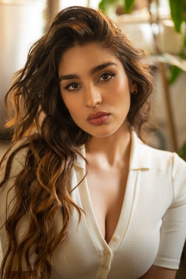 Gp6tCPGWUAAB5fa?format=jpg&name=900x900