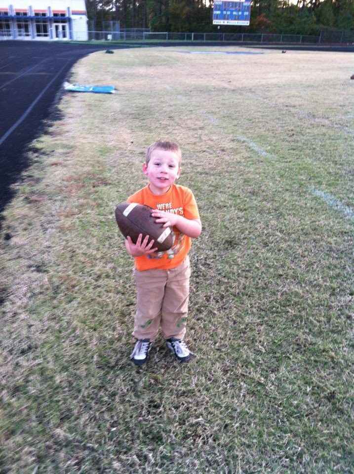 CoachMesser74's tweet image. Happy 17th Birthday Cole! What a wild ride it has been so far. Looking forward to you growing this upcoming season and hopefully even longer at the next level! Proud of you!