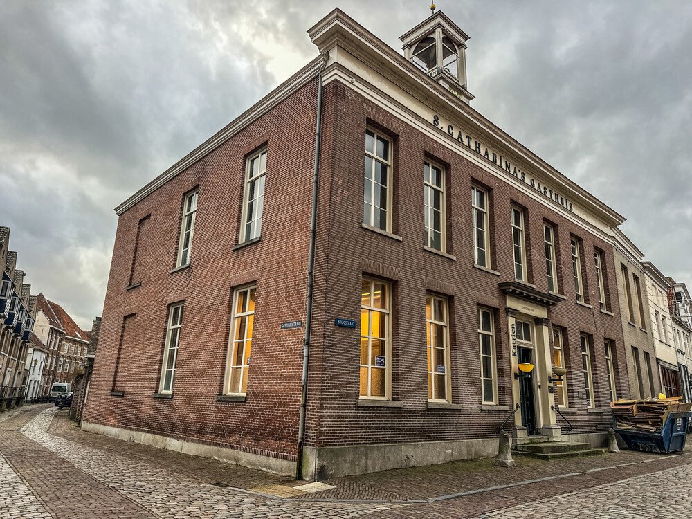 maickel1979's tweet image. Wat een leuk seizoen zeg !!!
Leuke teams , veel afwisseling en bloedmooi complex #Grave #HetBlok #Net5
#kijktip #5dagenperweek
#DennisvanderGeest #blok #klussen #bouwen #design
@dennisvdgeest @Net5