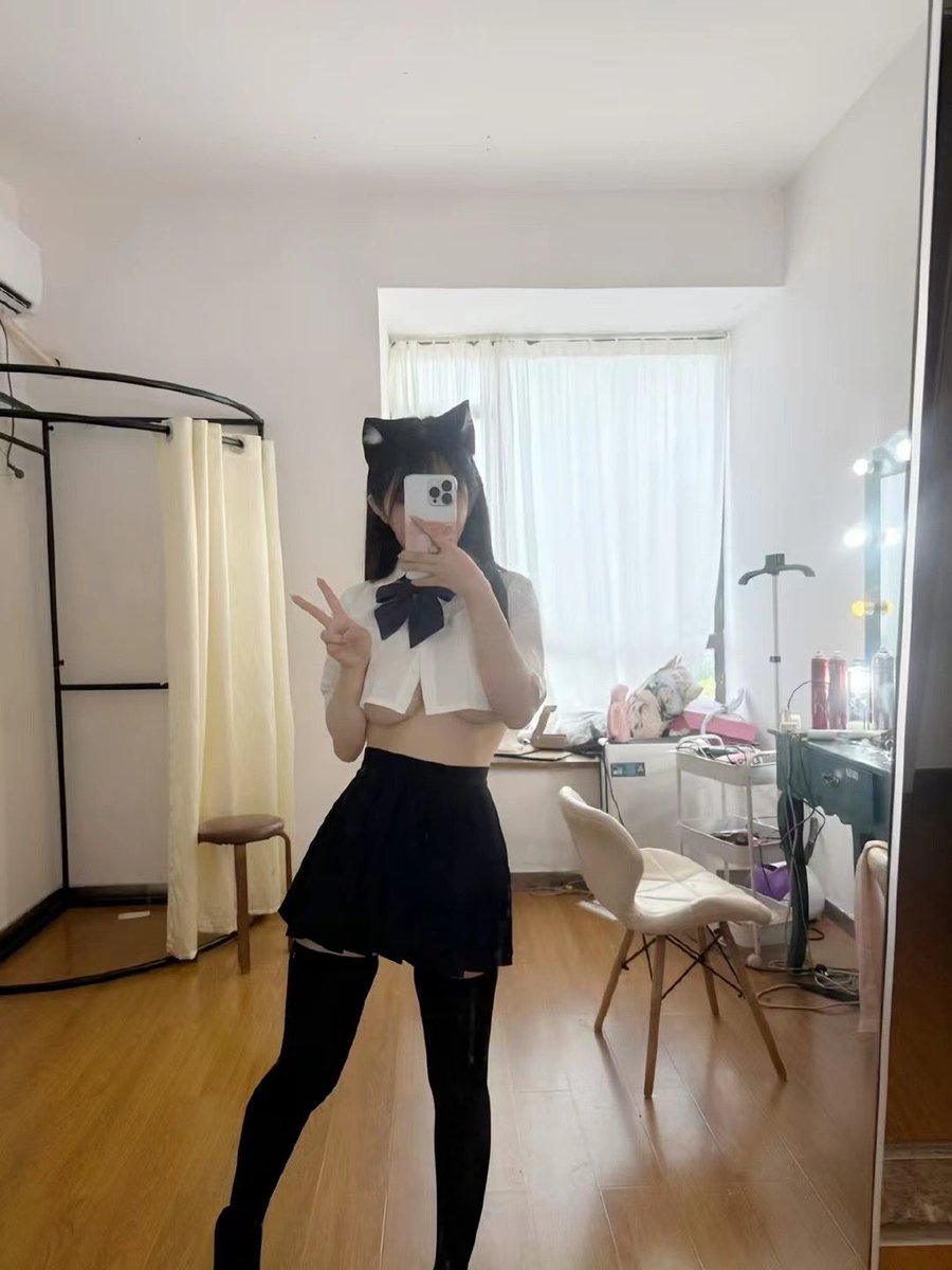 ✌️