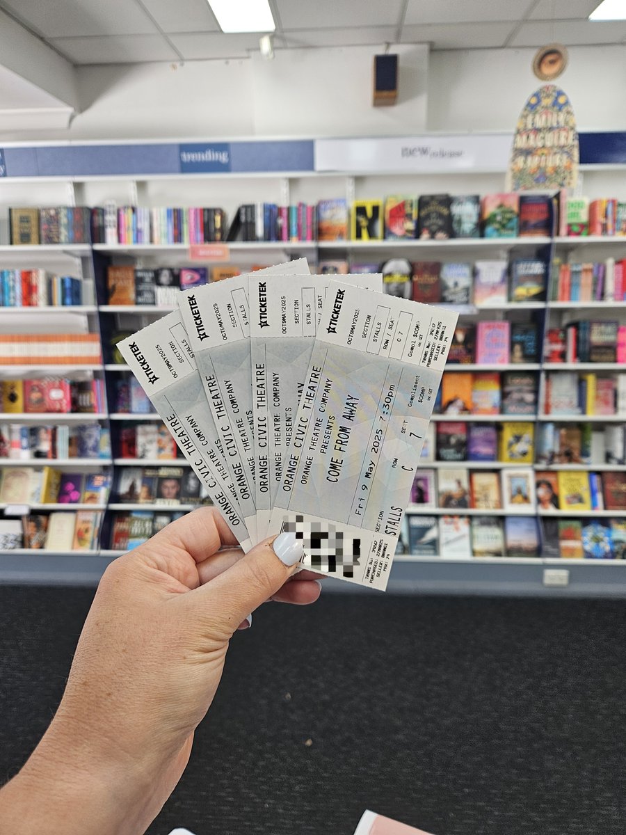 Collins Booksellers Orange tweet media