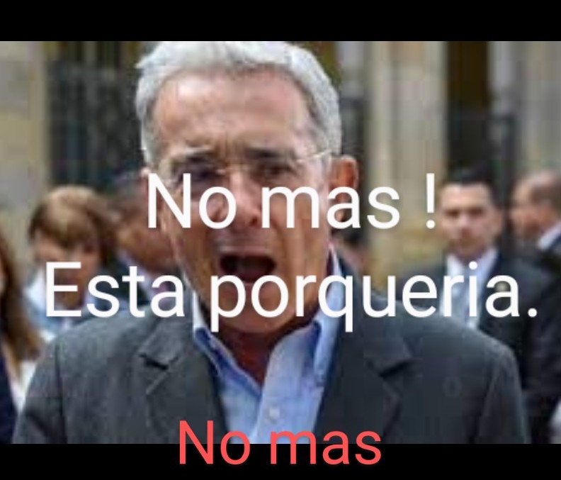 <a href="/VickyDavilaH/">Vicky Dávila</a> El que se quiso perpetuar en el poder es su maestro el narcogenocida corrupto farsante que compró senadores gobernó ocho años y queria otros cuatro,gracias a la corte Colombia hoy no está sufriendo una narcodictadura,eso fue lo más cerca que Colombia estuvo de ser como venezuela.