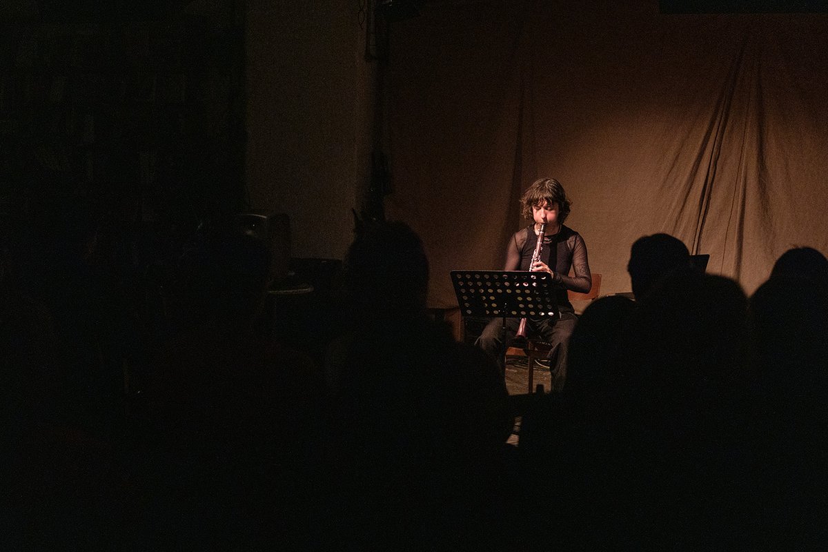 eavesdropping.london (@eavesdroppingln) on Twitter photo eavesdropping festival 2025
Day 3 & 4
featuring Rachel Musson, Isidora Edwards, Madison Greenstone and Hyelim Kim.
all photos by Dimitri Djuric
thanks to <a href="/PRSforMusic/">PRS for Music</a> Hinrichsen Foundation <a href="/ace_national/">Arts Council England</a> and the eavesdropping Consortium eavesdropping festival 2025
Day 3 & 4
featuring Rachel Musson, Isidora Edwards, Madison Greenstone and Hyelim Kim.
all photos by Dimitri Djuric
thanks to <a href="/PRSforMusic/">PRS for Music</a> Hinrichsen Foundation <a href="/ace_national/">Arts Council England</a> and the eavesdropping Consortium