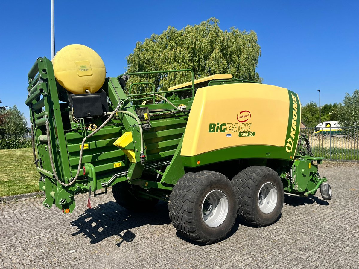 gebrweststrate's tweet photo. Te koop: Krone Big Pack 1290XC, bouwjaar 2016
https://t.co/h4V795mOzv https://t.co/LHE8khSeoq