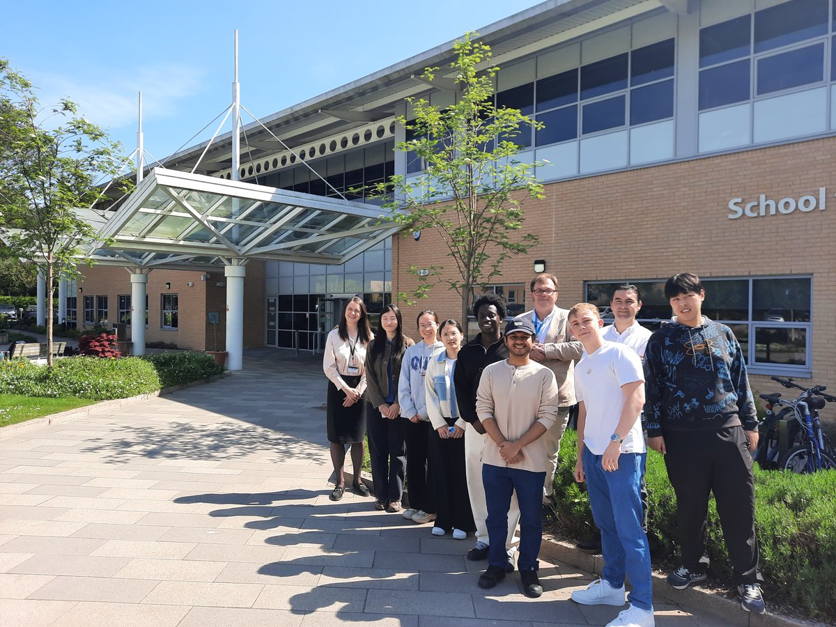 The University of York is sponsoring a group of MSc students to enroll in specialised training in Finance for the Chartered Financial Analyst (CFA®) Level 1 exams.

Congratulations to the students selected! 👏

Read more about the partnership with Fitch: york.ac.uk/business-socie…
