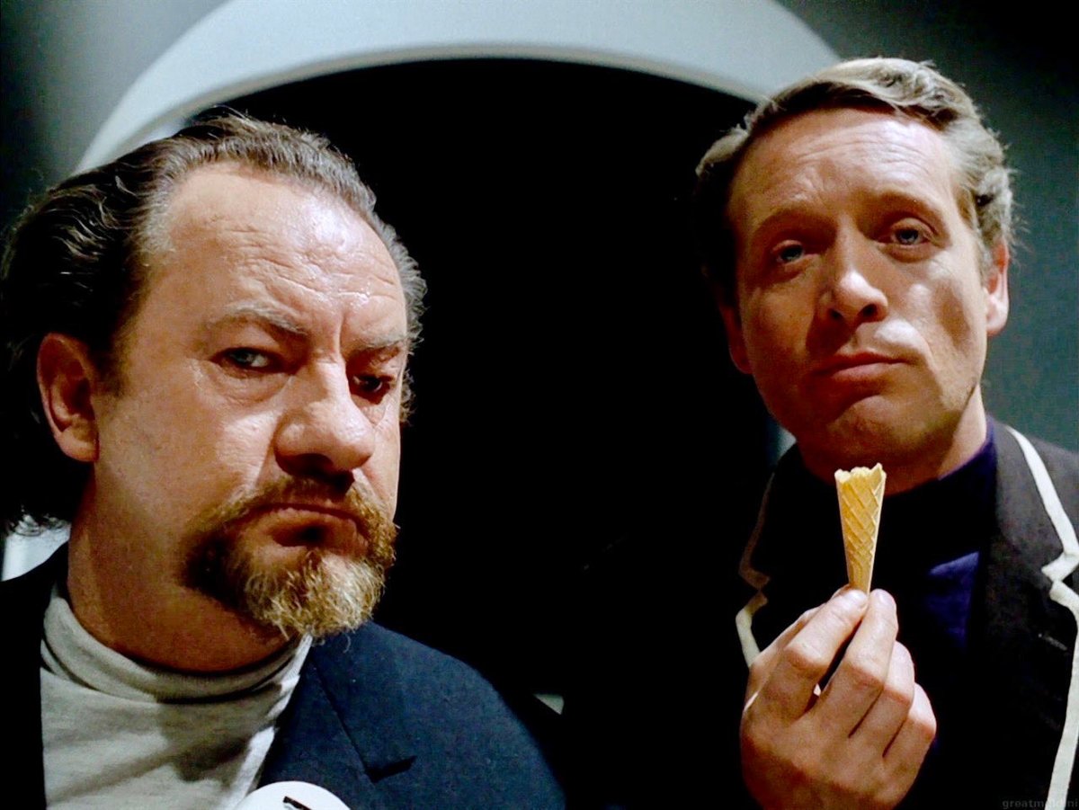 We hope you've been enjoying the glorious weather in the UK, a perfect time to visit #portmeirion and sample the ice cream of the day available at Hufen là'r Angel (Angel Ices). Work units are no longer accepted we're afraid. #theprisoner #icecream #number6 #thevillage