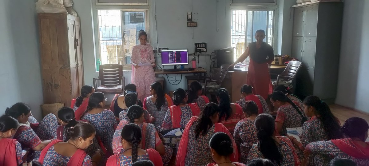 આજ રોજ આણંદ ઘટક 3 ખાતે CMAM &amp; EGF તાલીમ કરવામાં આવી,જેમાં  આ વાડી કાર્યકર ,આશા વર્કર,FHW ,ઈ.ચાર્જ CDPO, મુખ્ય સેવિકા, PSE instructor અને NNM-BC દ્વારા પોષણ સેતુ પ્રોજેક્ટની તાલીમ આપવામાં આવી.