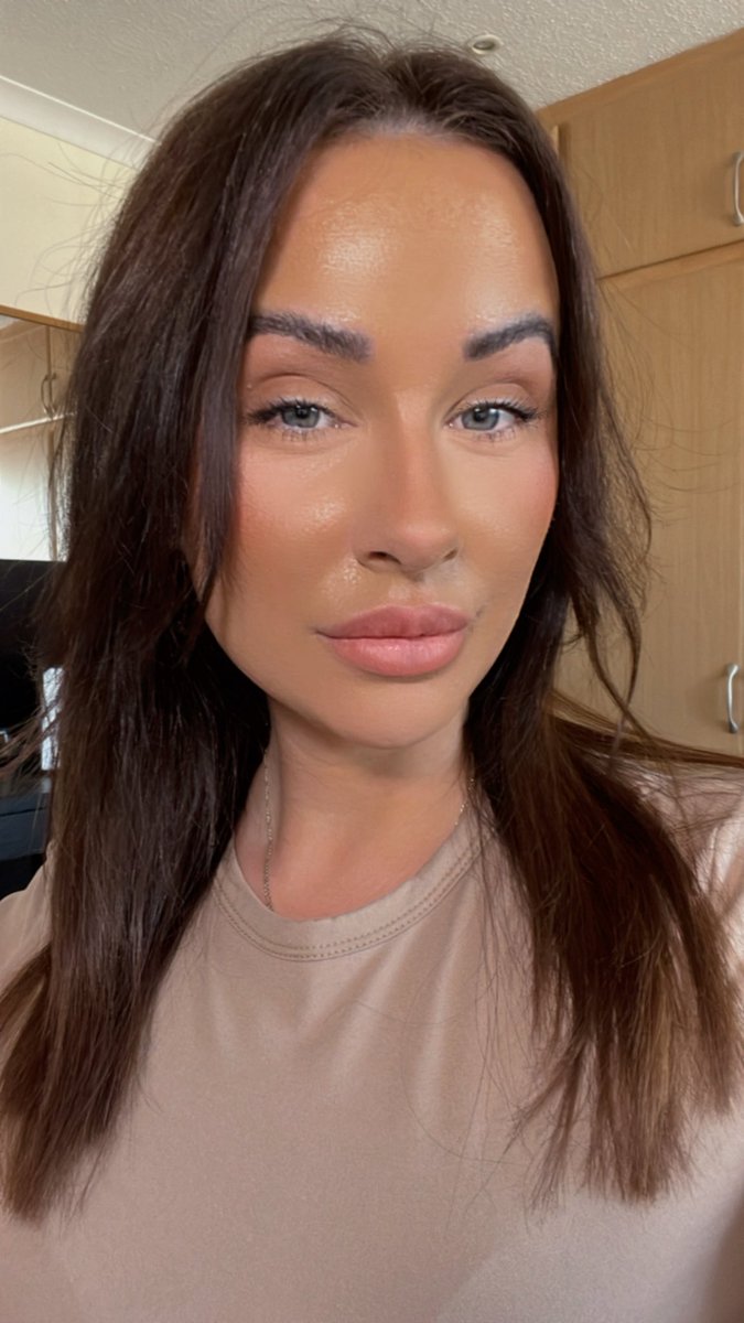 WE’RE BACK BABIES 🤎🤍
twitch.tv/harriettcxo 

<a href="/unstoppablerp/">Unstoppable RP</a> 
<a href="/Twitch/">Twitch</a> 
<a href="/TwitchUKI/">Twitch UK & Ireland</a>