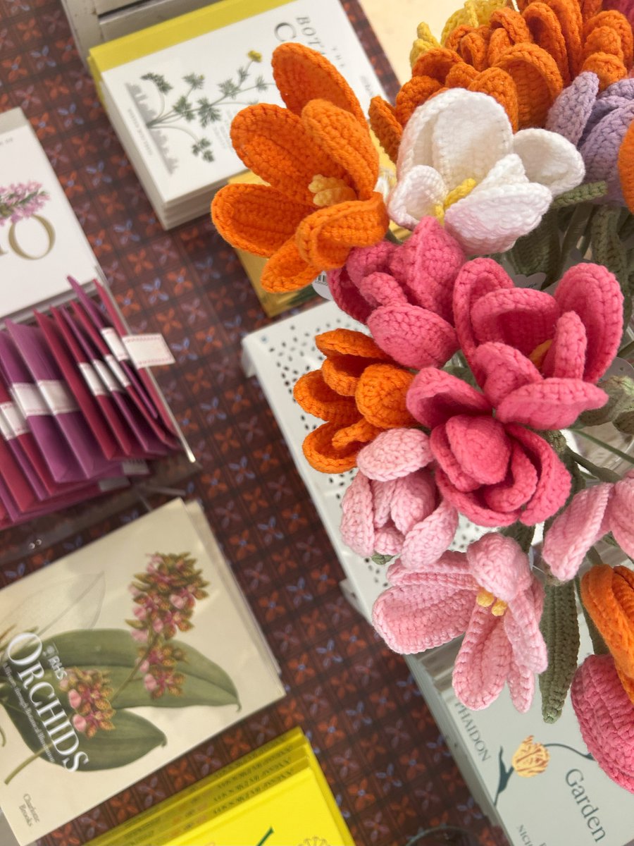 British Library Shop tweet media