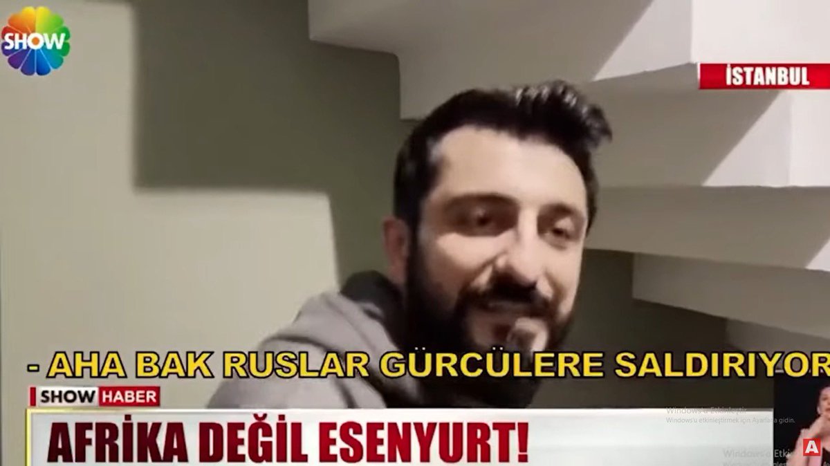 Yan komşumuz Rus bir aile. Geceleri içip eğlenmeyi seviyorlar, ama abartıyorlar. Defalarca konuştum ama fayda etmedi.
Ben de ses ölçer uygulamamı chatgpt ile geliştirip uygulama içinden aldığım kayıtla polise gittim.
Başımdan geçenleri anlatıyorum.