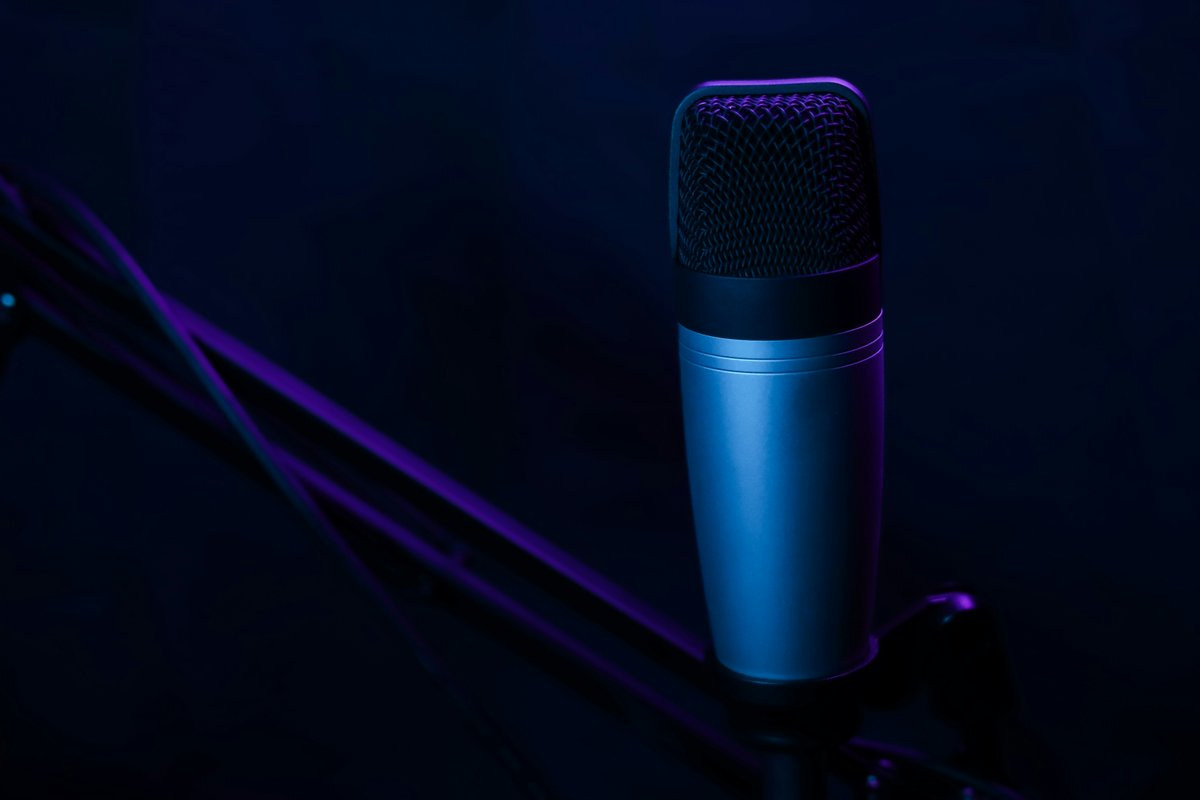 surryanih's tweet photo. 🎙️ Ready to dive into the world of podcasts? 🎧 Let's start a conversation! What's the most mind-blowing podcast episode you've ever listened to? Share your recommendations below! 🌟 #PodcastLife #FavoritePodcast #ShareYourThoughts 🤔 https://t.co/F31188QcTt