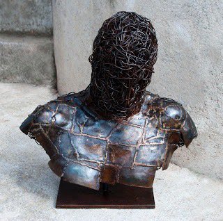 Avui fa 14 anys de l’accident mortal del company bomber de Barcelona Pablo Calvo. Un any després li vaig dedicar aquesta escultura marcsellares.cat/autoretrat-de-… #pablocalvo #bombersbcn