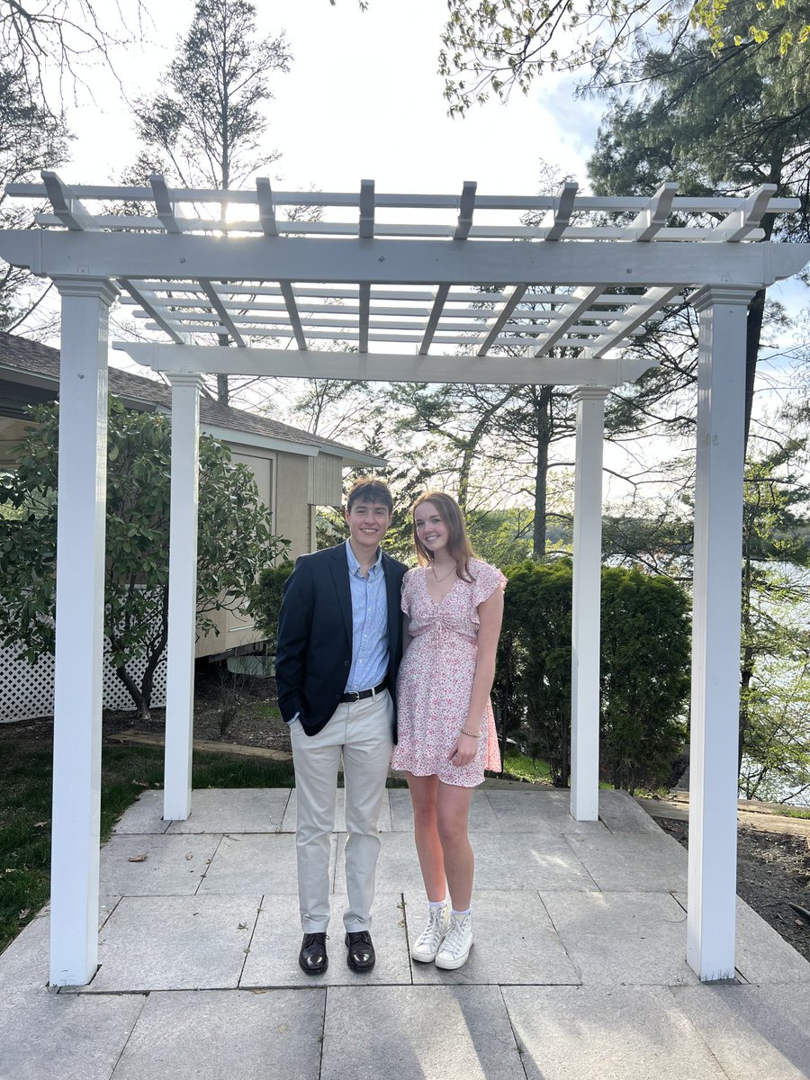 Congratulations to Mansfield Scholar Athletes Marco and Frankie. Four years of hardwork and dedication on and off the field have paid off. 
#HornetPride