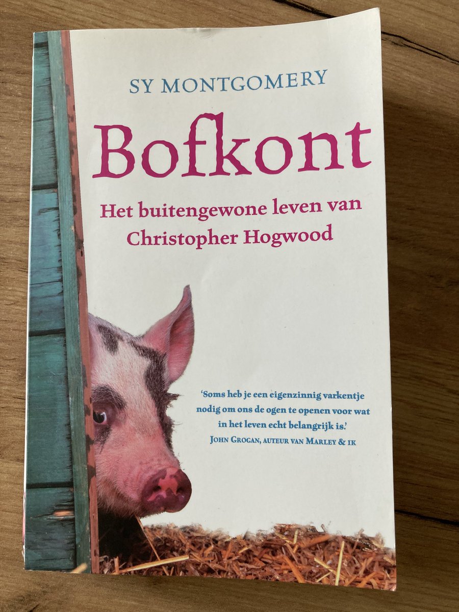 Mijn negenjarige dochter bracht dit #BoekPerWeek mee uit een minibieb: Bofkont, The Good Good Pig van Sy Montgomery. Vertaling E. Feberwee <a href="/UitgeverijUBHS/">Unieboek | Spectrum</a>. Mooi verhaal over hoe een #varken zorgt voor verbinding