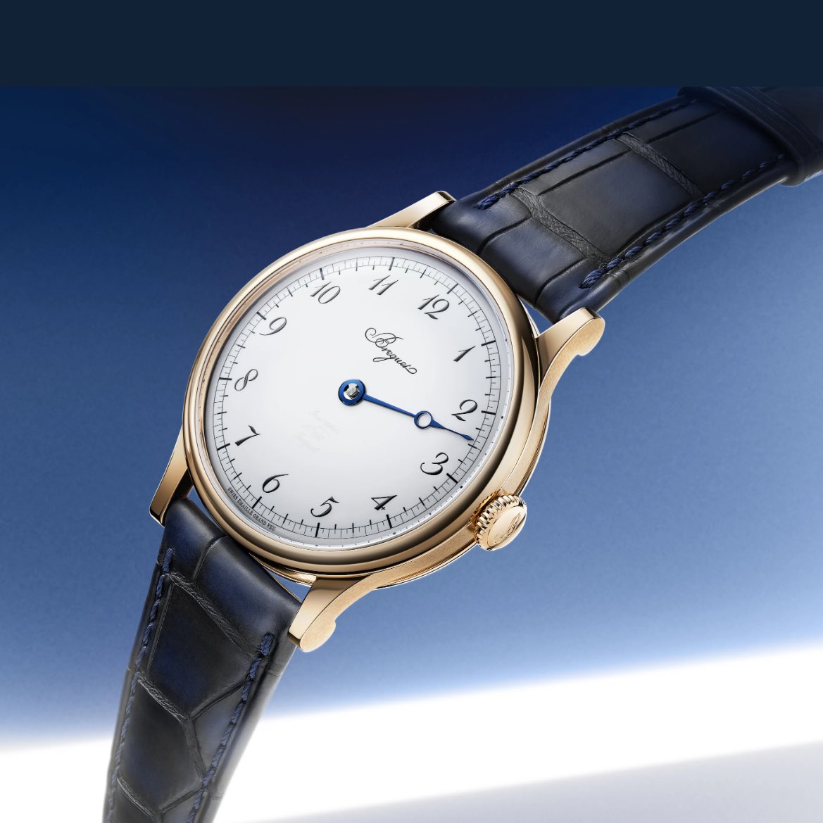 Watchbazar's tweet image. Breguet Classique Souscription 2025
In 1795, Abraham-Louis Breguet introduced the revolutionary “Souscription” simple yet refined timepiece offered on a subscription basis. For 2025, Breguet revives this idea with a stunning anniversary edition rooted in heritage.