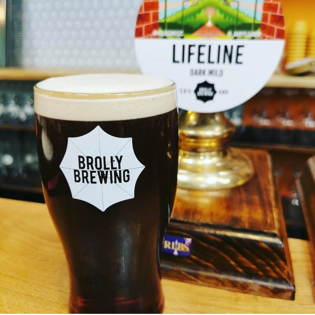 Brolly Brewing (@brollybrewing) on Twitter photo We've been given a late call-up for <a href="/SambrooksBrew/">Sambrook's Brewery</a> Mild May Festival to pour with some of our beeroes. We highly recommend you pop along to sample some delightful Milds. Ours is smoked and (very!) carefully hopped with Sabro.
sambrooksbrewery.co.uk/blogs/whats-... We've been given a late call-up for <a href="/SambrooksBrew/">Sambrook's Brewery</a> Mild May Festival to pour with some of our beeroes. We highly recommend you pop along to sample some delightful Milds. Ours is smoked and (very!) carefully hopped with Sabro.
sambrooksbrewery.co.uk/blogs/whats-...