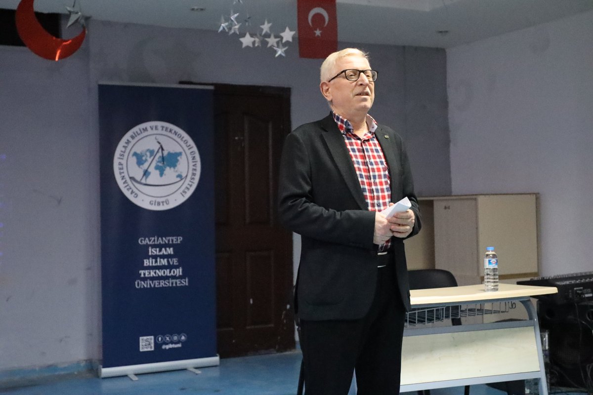 Gibtuni's tweet photo. 🎙️ GİBTÜ Bilim Söyleşileri Gerçekleştirildi!

📌 “Benlik İnşasında İnanç Değerlerimiz” başlıklı söyleşimizde, İslami İlimler Fakültesi Temel İslam Bilimleri Bölümü öğretim üyesi Dr. Öğr. Üyesi Mehmet Taşdelen, öğrencilerle buluştu.

🔍 Dr. Taşdelen, bireyin kimlik inşasında inanç sisteminin oynadığı temel rolü ele alarak, manevi değerlerin kişisel ve toplumsal gelişime etkilerini çok boyutlu bir bakış açısıyla aktardı. Katılımcılar, değer merkezli benlik oluşumuna dair derinlikli bir perspektif kazanma fırsatı yakaladı.

📍 İl Genel Meclisi Anadolu Lisesi’nde gerçekleşen bu anlamlı etkinliğe ilgi büyüktü.

#GİBTÜ #GISTU #BilimKafe #bilimvatan #herkesbilsin #BilimŞehriGaziantep