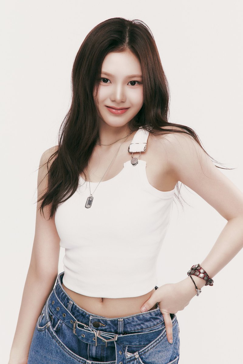 Gp7AG6GawAMTHEQ?format=jpg&name=medium