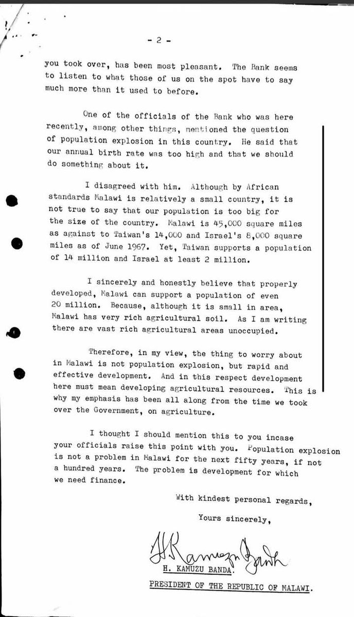 GavanaMarley's tweet photo. A leaked letter of Dr. Kamuzu Banda to the President of World Bank introducing the young finance minister, Aleke Banda. 1969 https://t.co/4sDRvrOE9F