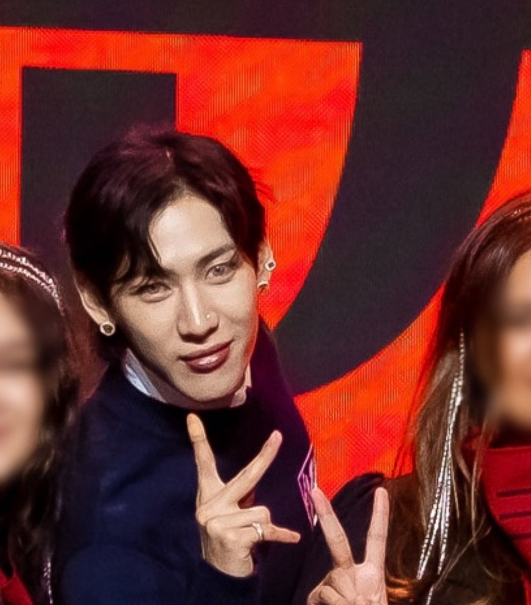 Happy Birthday to the best boy <a href="/BamBam1A/">BamBam</a> 💚

Your ahgasisters are forever grateful for all the love and opportunities you’ve given us! 

Can’t wait to meet you again soon 🥹🫡

#BamBam28thERA
#뱀뱀과_함께한_28번째_봄
#GOT7_NESTFESTinBKK 
#BamBam #뱀뱀 <a href="/BamBam1A/">BamBam</a>