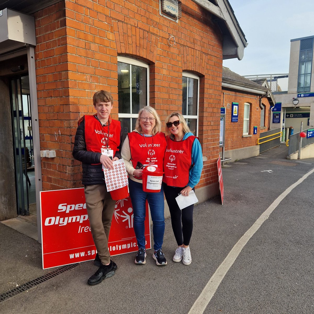 Deborah McArdle (@sbs_mam) on Twitter photo Annual photo at Donabate train station for #AnnualCollectionDay for <a href="/SOIreland/">Special Olympics Ireland</a>
Thanks to all the volunteers and supporters. Annual photo at Donabate train station for #AnnualCollectionDay for <a href="/SOIreland/">Special Olympics Ireland</a>
Thanks to all the volunteers and supporters.