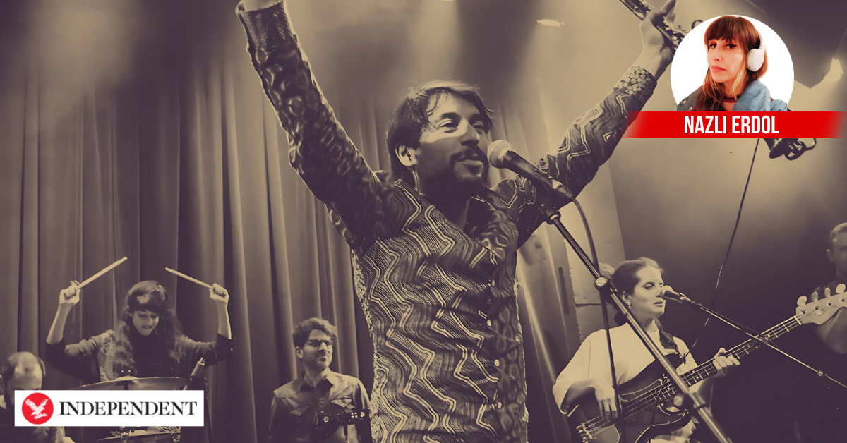 RÖPORTAJ | Müziğiyle yaraları sarıp travmaları iyileştiren grup: Oi Va Voi

🇹🇷 "Türkiye, her zaman kalbimize yakın bir yer olmuştur"

🫂 "Deprem görüntülerini izlediğimizde çok sarsıldık"

🎵 "Müzik, siyasetin ulaşamadığı yerlere dokunur"

indyturk.com/node/757705/